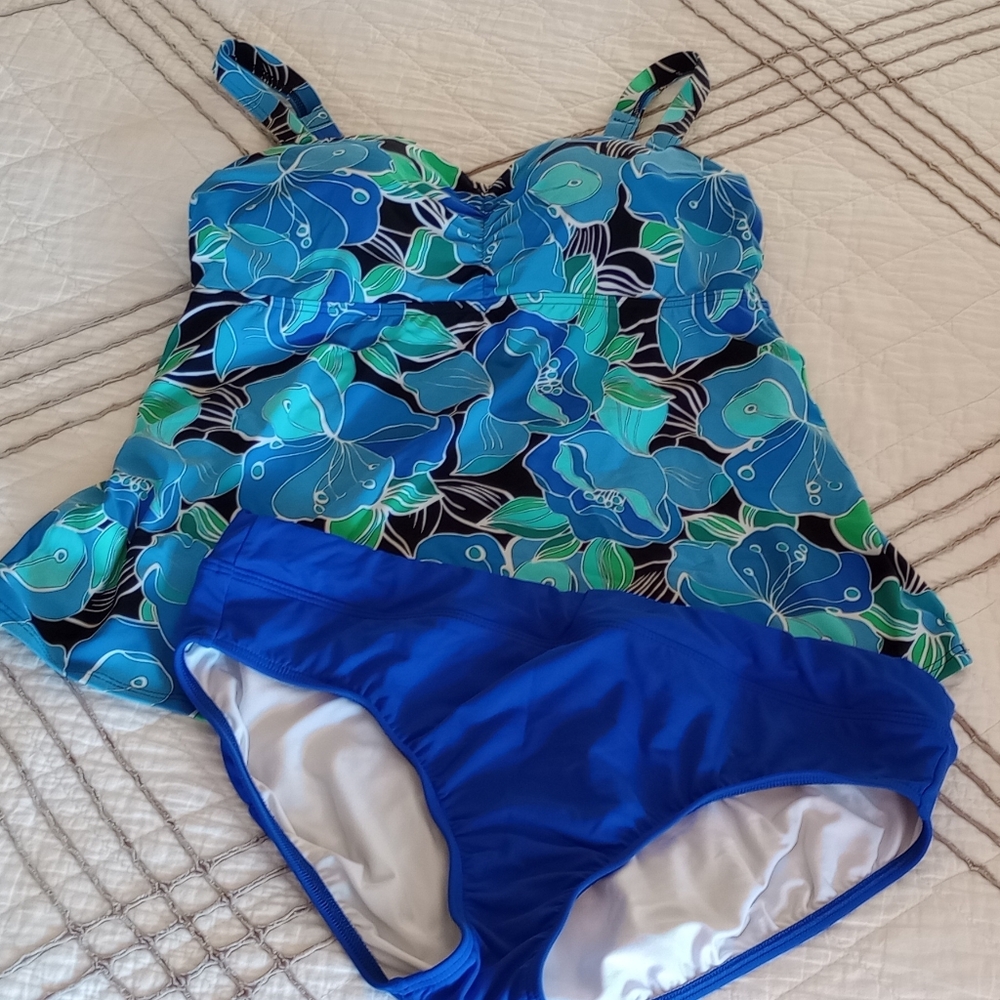 Lands' End Tankini